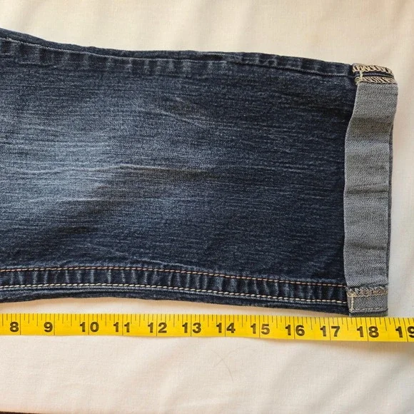 Rue21 Plus Size 14 Curvy High Waisted Button Fly Crop Jeans Denim Flattering Fit - Picture 5 of 10